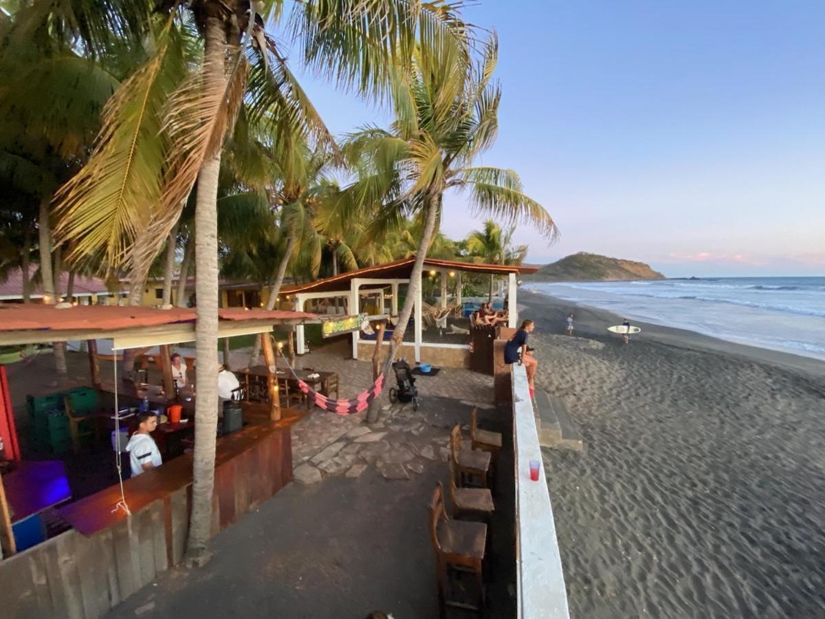 Solid Surf Camp Hostel Nicaragua Transito Екстер'єр фото