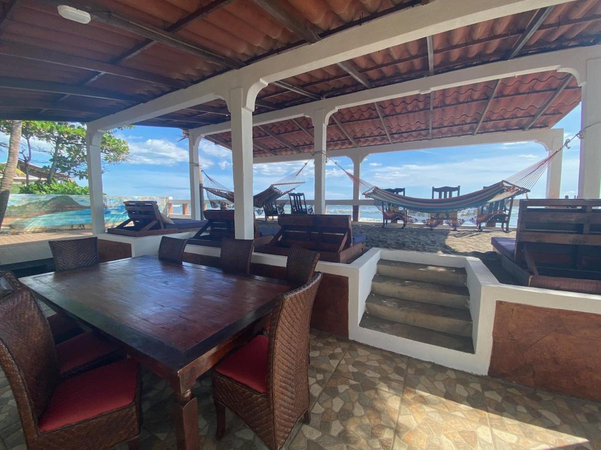 Solid Surf Camp Hostel Nicaragua Transito Екстер'єр фото