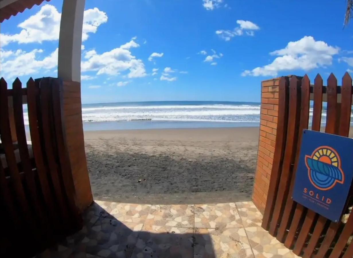 Solid Surf Camp Hostel Nicaragua Transito Екстер'єр фото