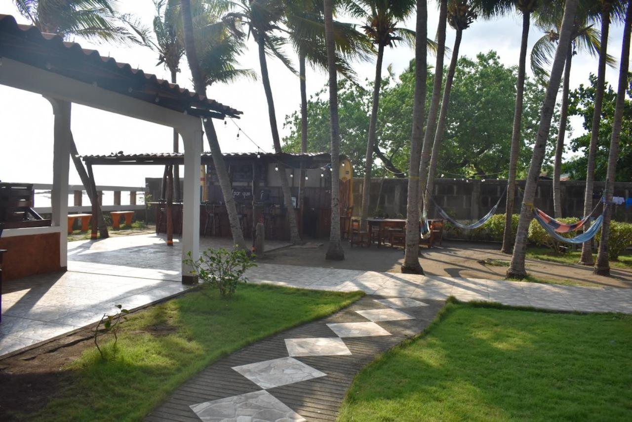 Solid Surf Camp Hostel Nicaragua Transito Екстер'єр фото