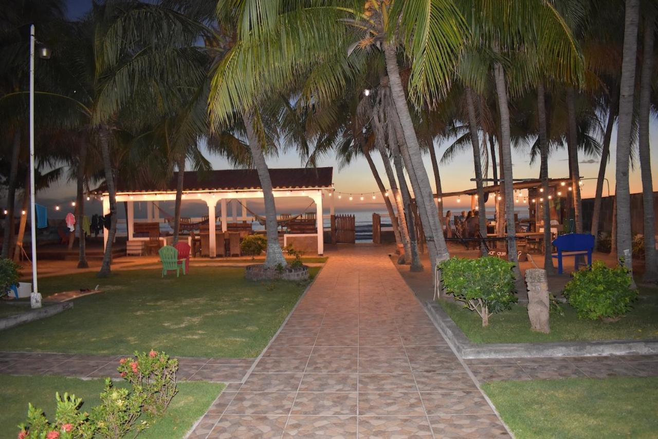 Solid Surf Camp Hostel Nicaragua Transito Екстер'єр фото