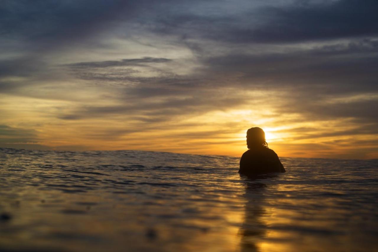Solid Surf Camp Hostel Nicaragua Transito Екстер'єр фото