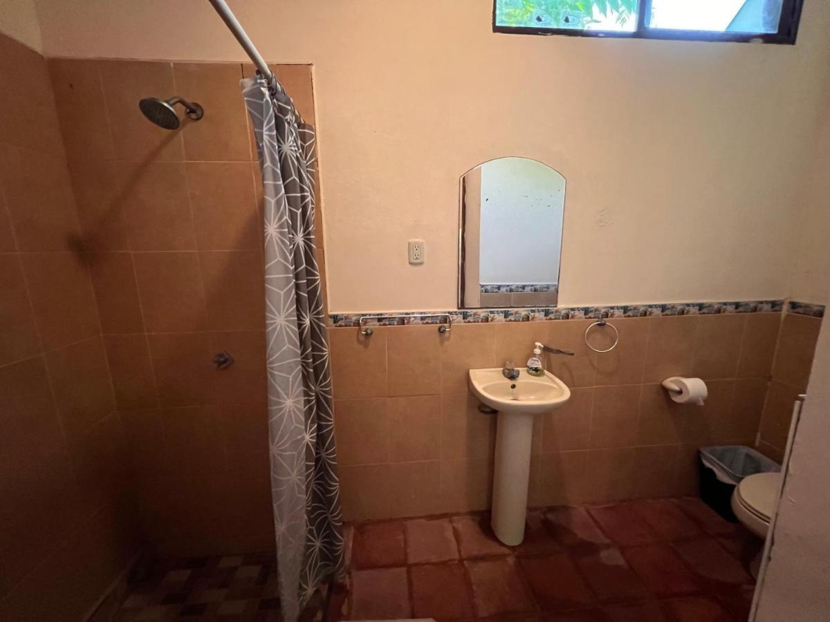 Solid Surf Camp Hostel Nicaragua Transito Екстер'єр фото