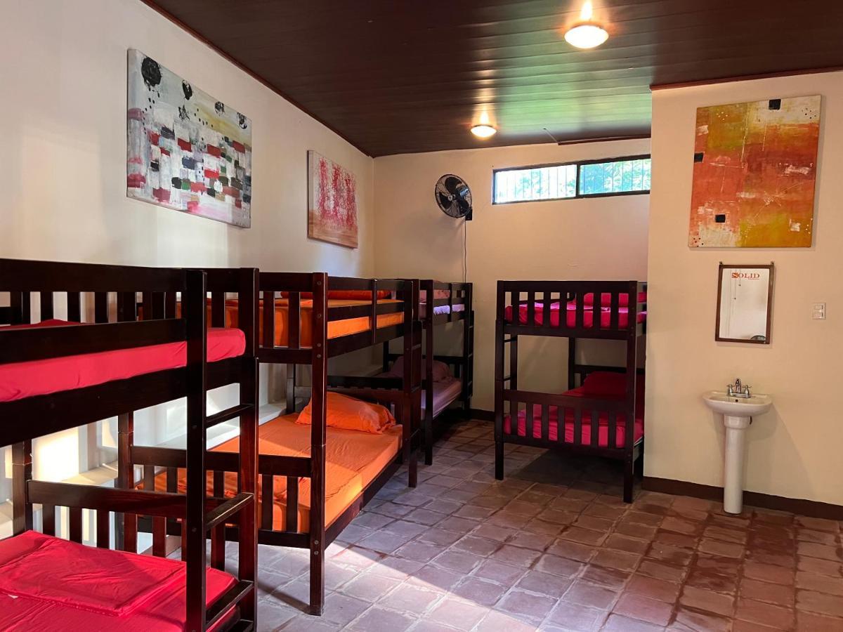Solid Surf Camp Hostel Nicaragua Transito Екстер'єр фото
