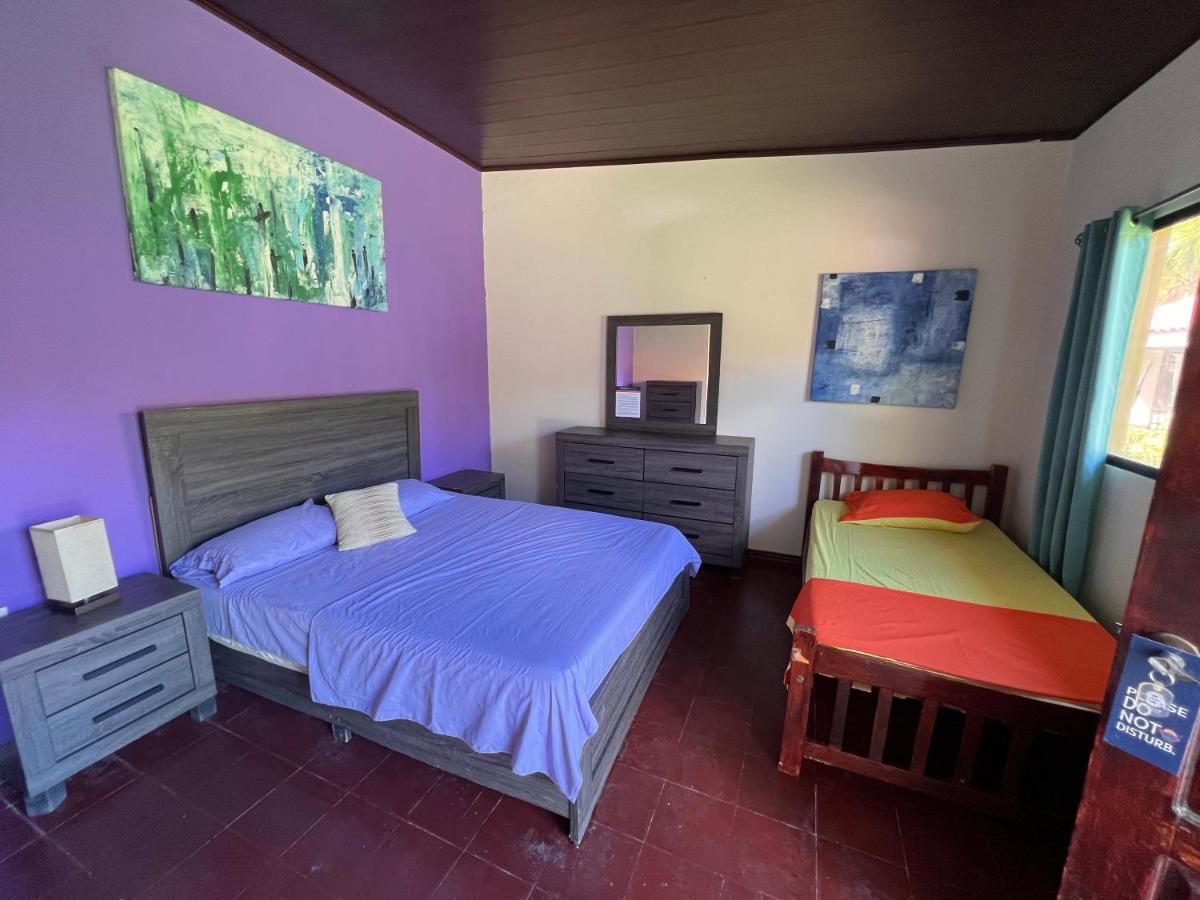 Solid Surf Camp Hostel Nicaragua Transito Екстер'єр фото