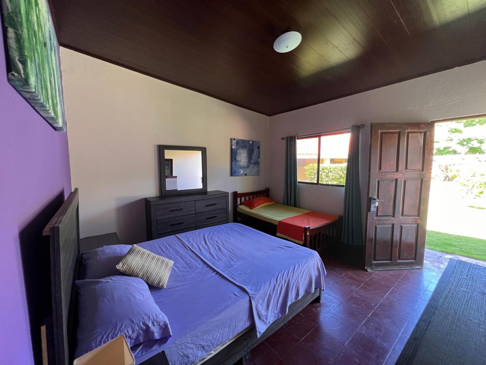 Solid Surf Camp Hostel Nicaragua Transito Екстер'єр фото